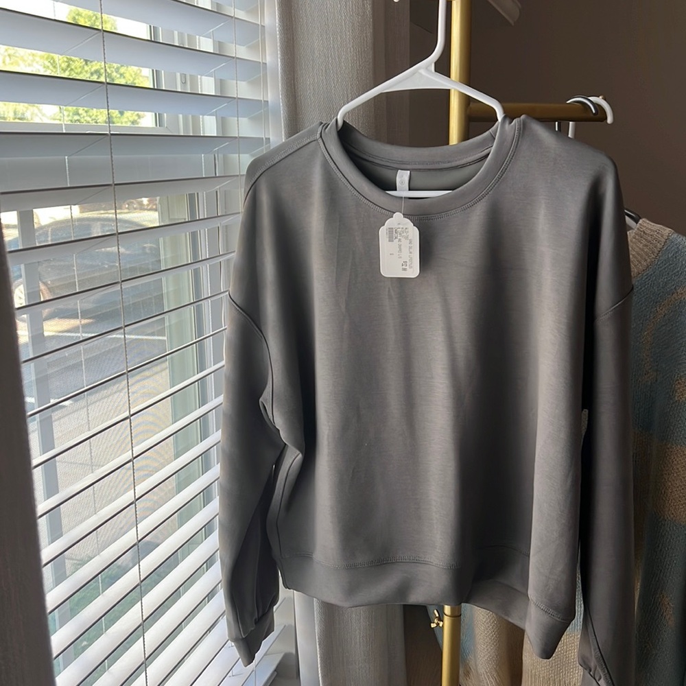 Wishlist Charcoal Comfy and Cropped Small